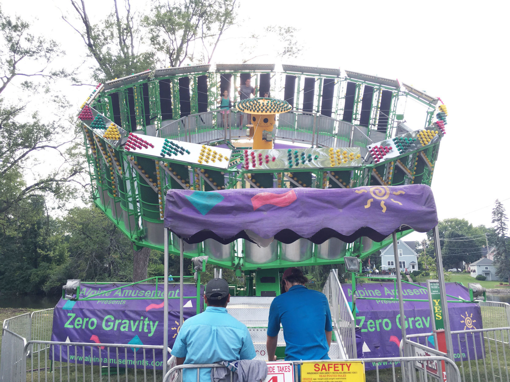 Zero Gravity ride gives thrill-seekers a spin at Lions Fun Fest in Waterford